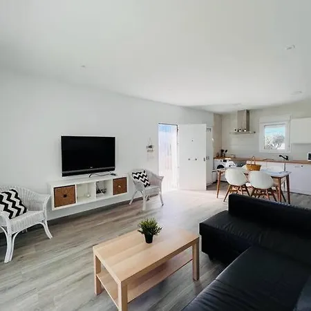 別荘 Casa Tino コニル・デ・ラ・フロンテラ